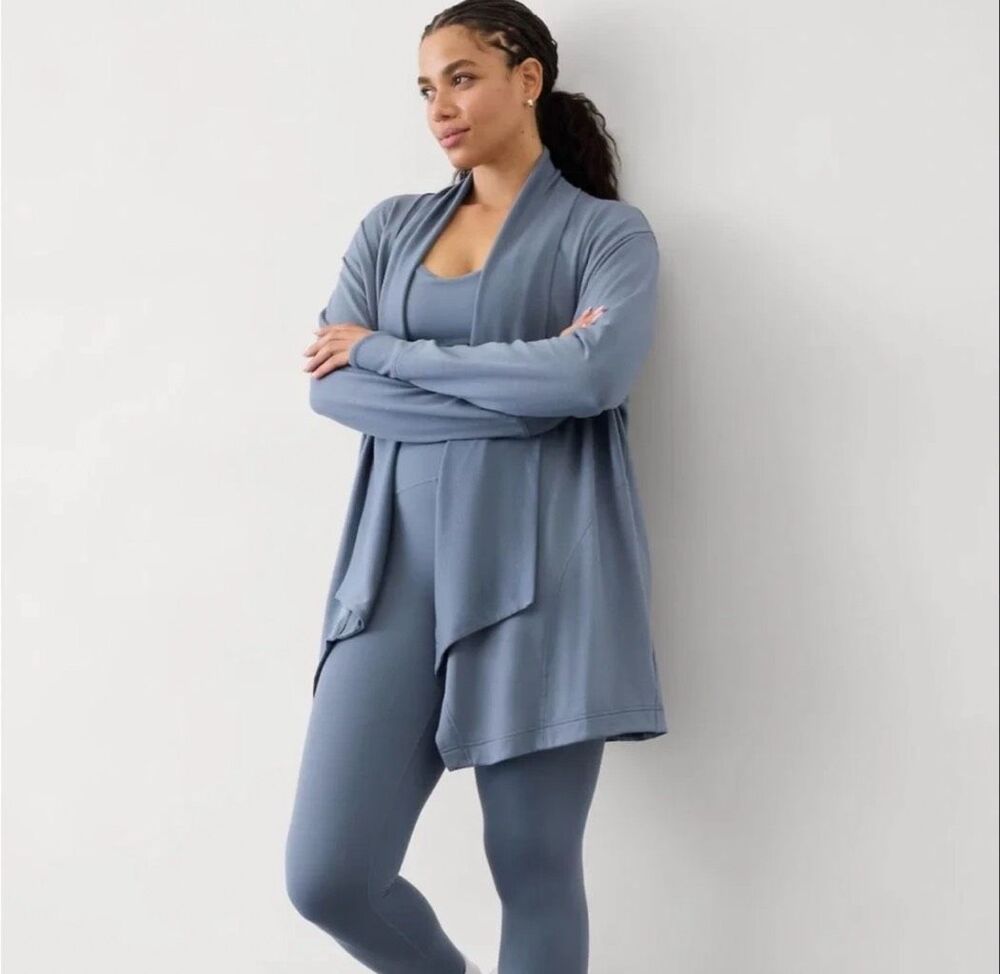 Athleta Nirvana Pranayama Restore Wrap yoga Cardigan Open Front light blue S NEW